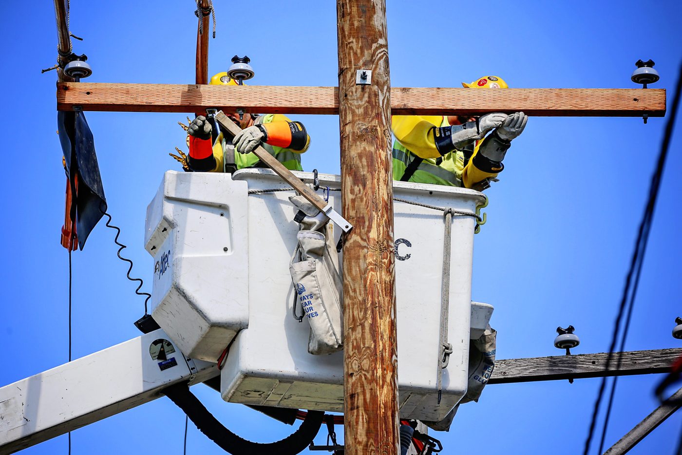 Meade Electric Co Inc